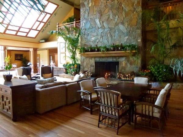 p1010719 Lobby at Lodge at Koele
