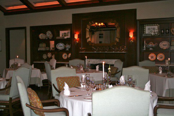 img_4609 Dining room at The Point