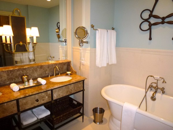 Bathroom in an Estate King Room Estate King Room's bathroom